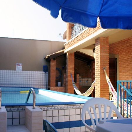 Sobrado Com Piscina Em Condomino Fechado A 150 M Da Praia Caraguatatuba Εξωτερικό φωτογραφία